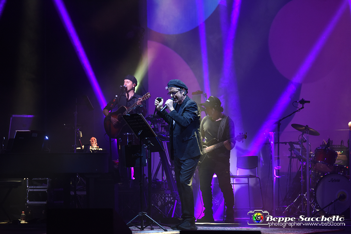 VBS_7948 - Concerto Samuele Bersani - Cinema Samuele.jpg